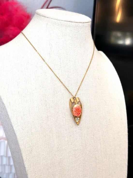 Vintage Gold-Tone Heart Pendant Necklace with Pink Rose Accent - Picture 3 of 7